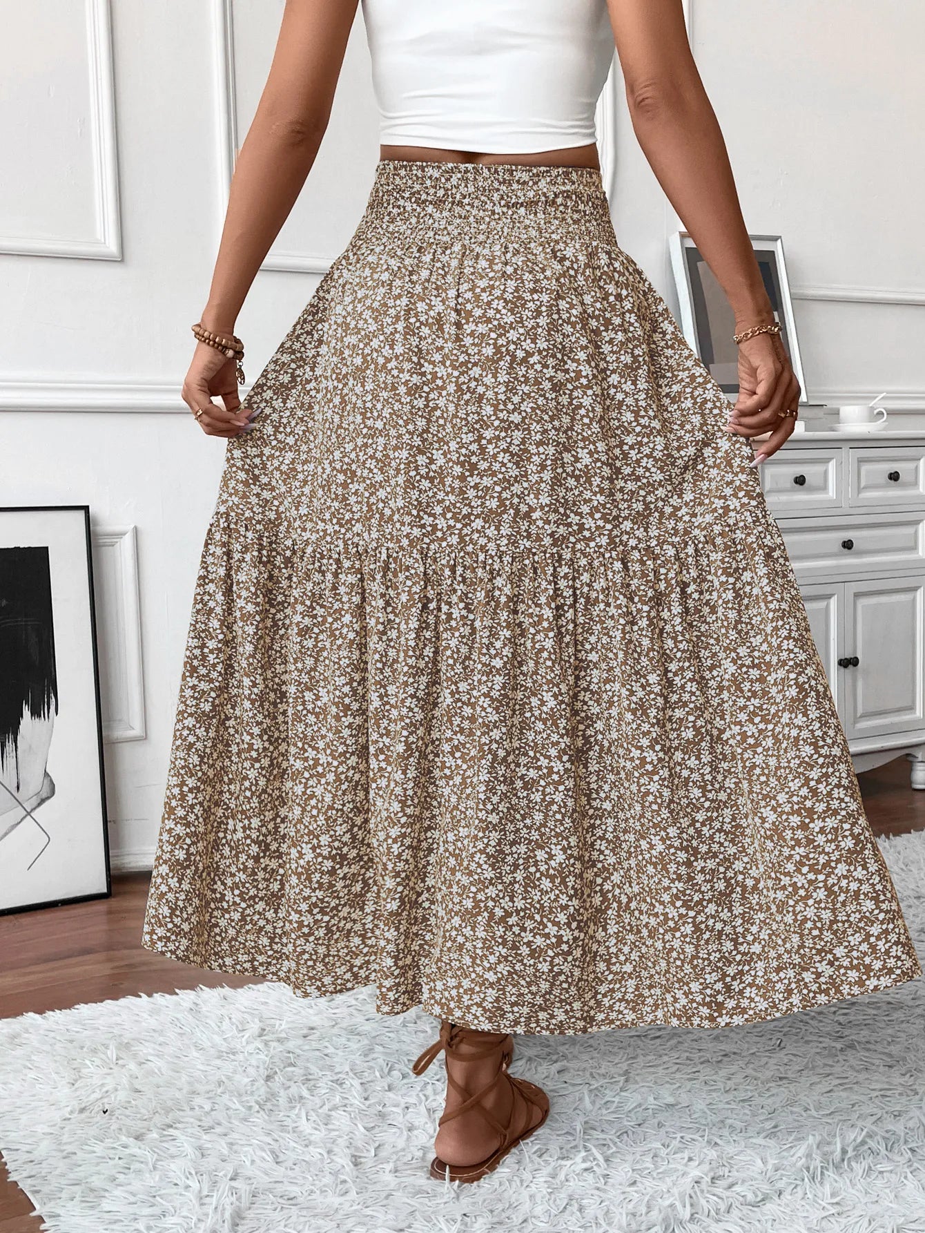 Women's High Waisted Floral Tiered Maxi Skirt Elegant A-Line Flowy Long Skirt with Elastic Waist Perfect for Summer Wear