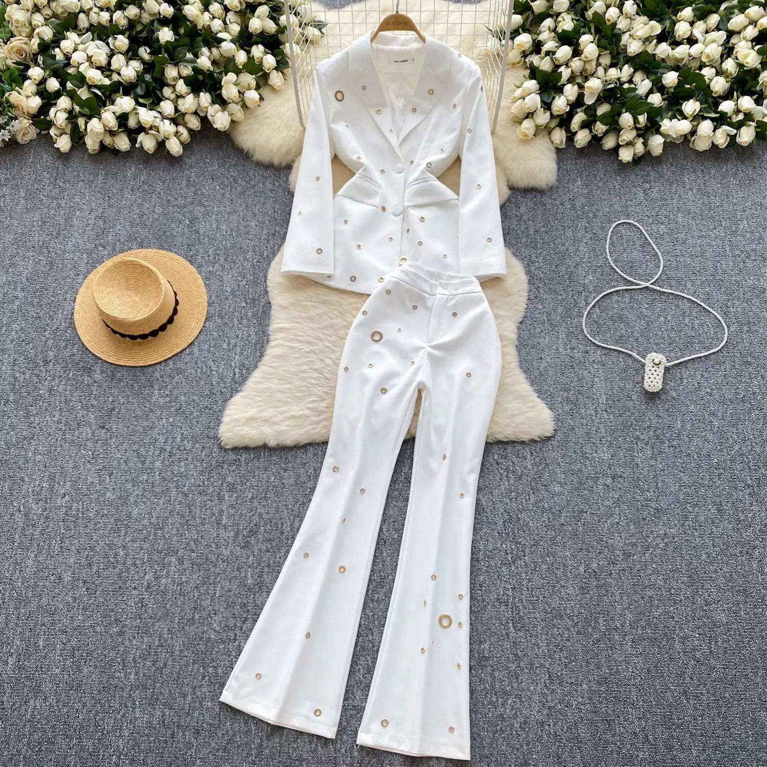 Quality Autumn White Two-piece Set Women Metal Buckle Blazer Suit Coats Skinny Flare Pants Suits 2pcs Outfits