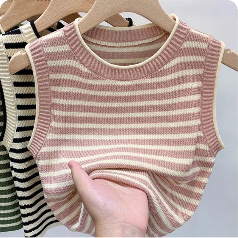 ITOOLIN Women Knitted Stripes O-Neck Tank Tops Female Sleeveless Casual Streetwear Crop Top Women Tops Spring Summer